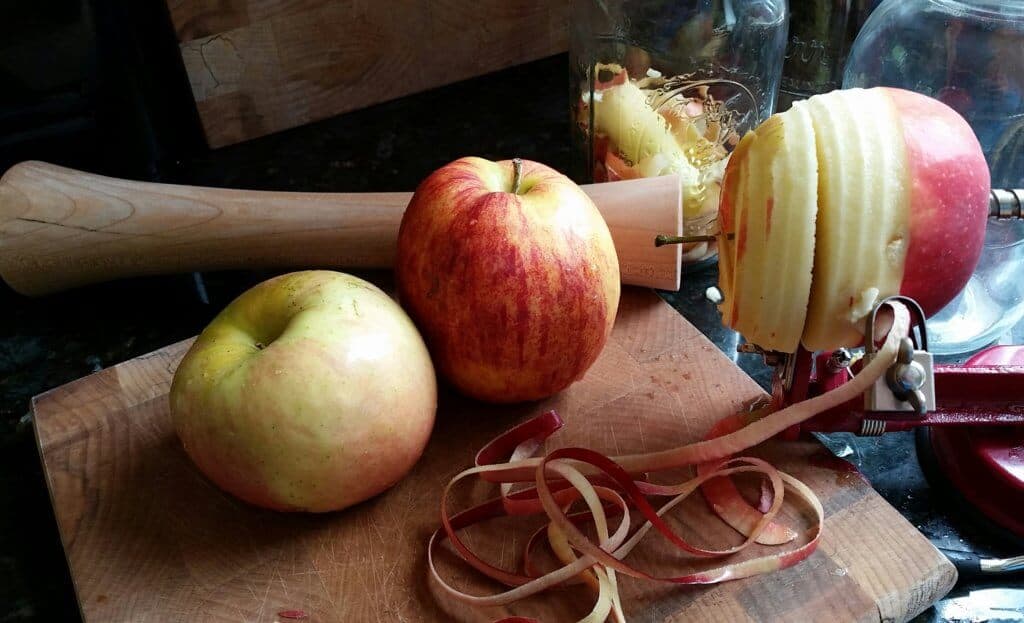 Preparing to make apple cider vinegar